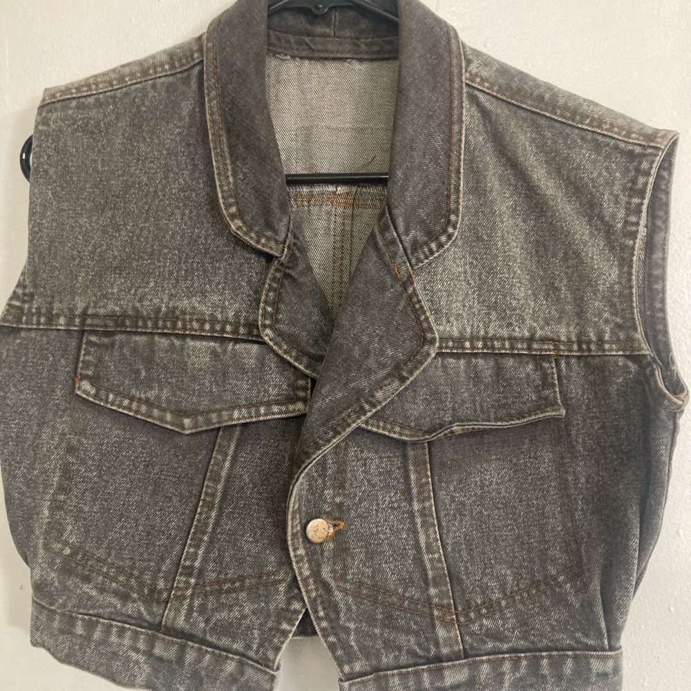 Vintage 1980s cropped denim vest